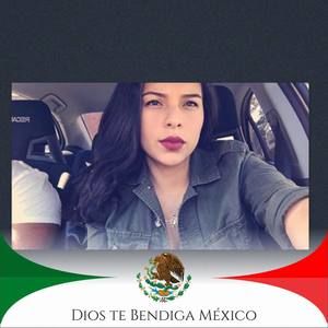 Meet your Posher, Yenifer